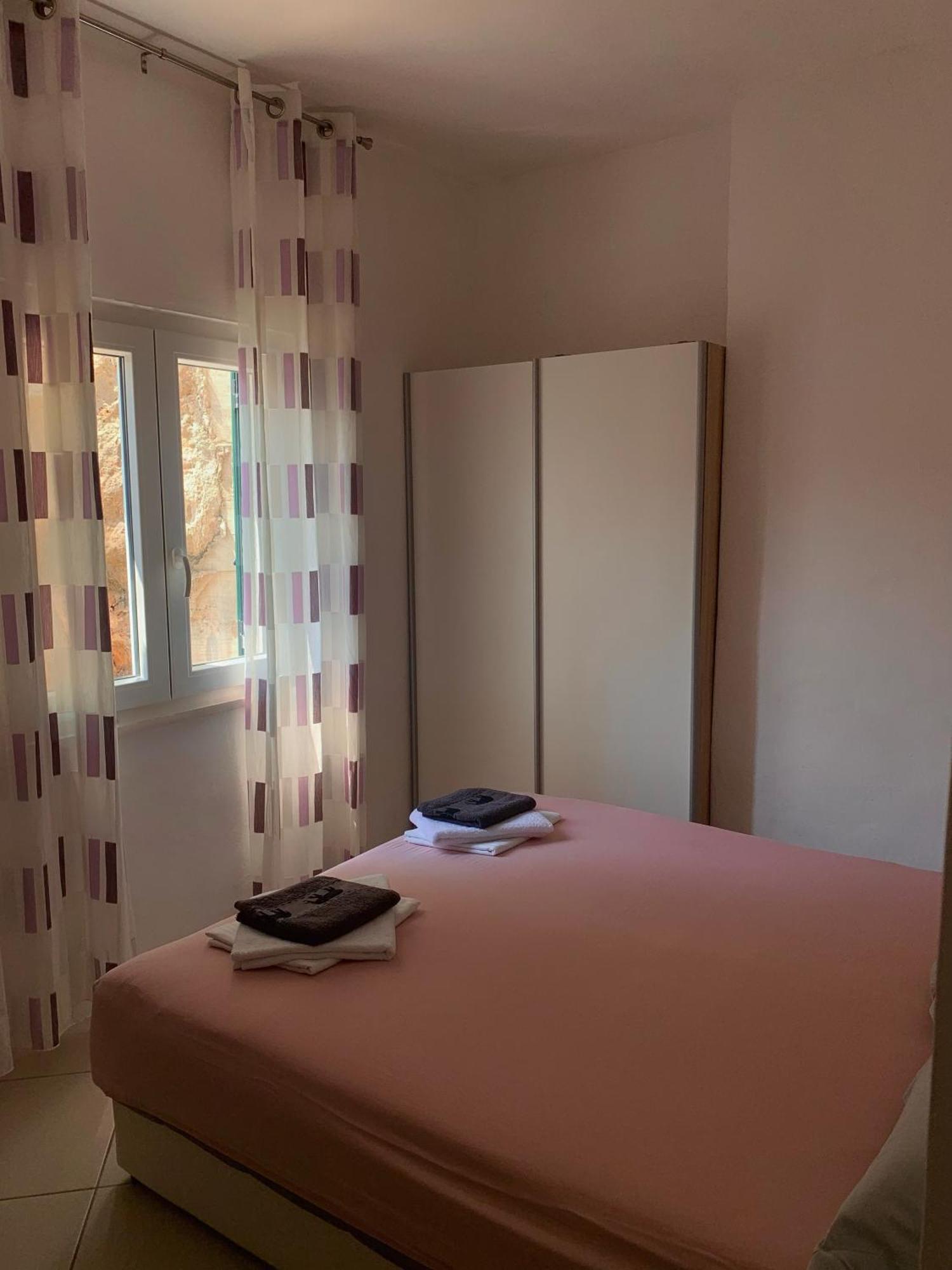 Manda Gradac (Split-Dalmatia)